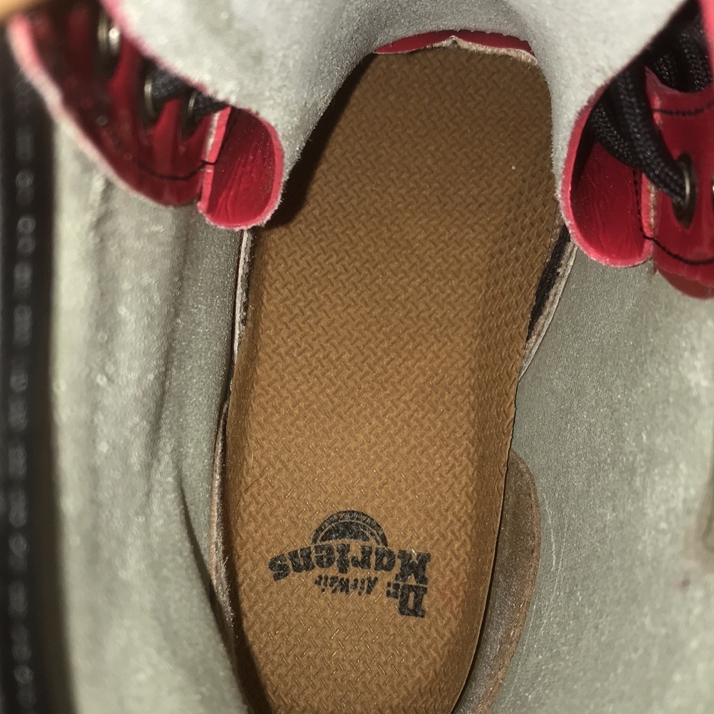 Dr. Martens boots ❌SOLD❌ - Picture 4 of 4